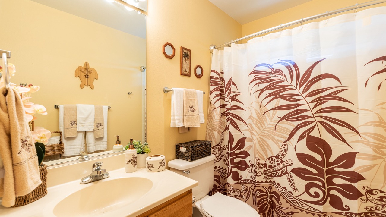 Photo of Bathroom in Kona Palisades