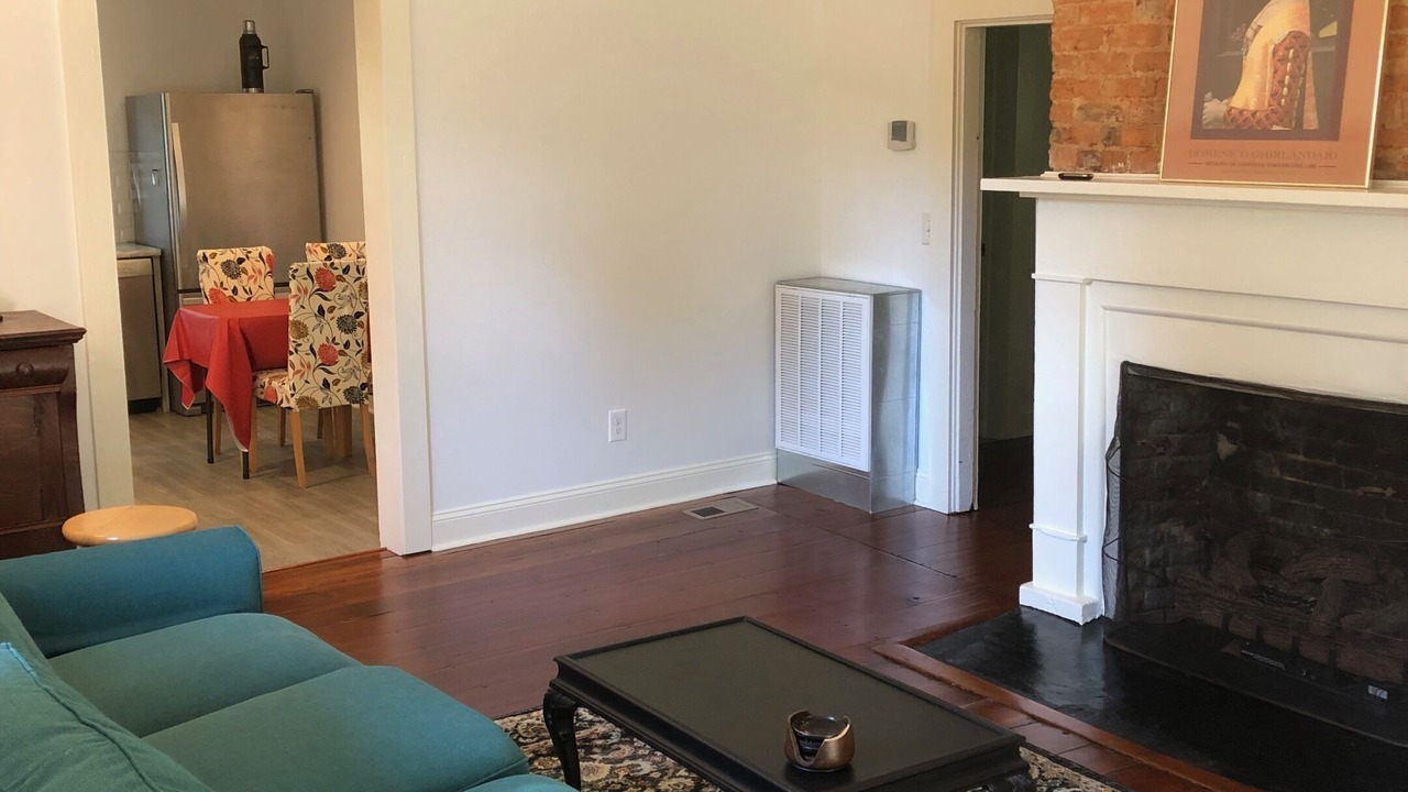 Photo of Bedroom in Alton