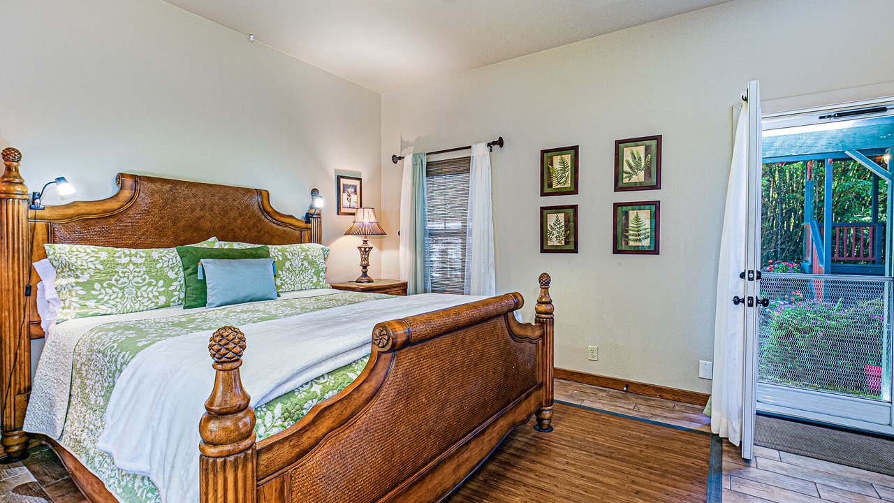 Photo of Bedroom in Royal Hawaiian Estates