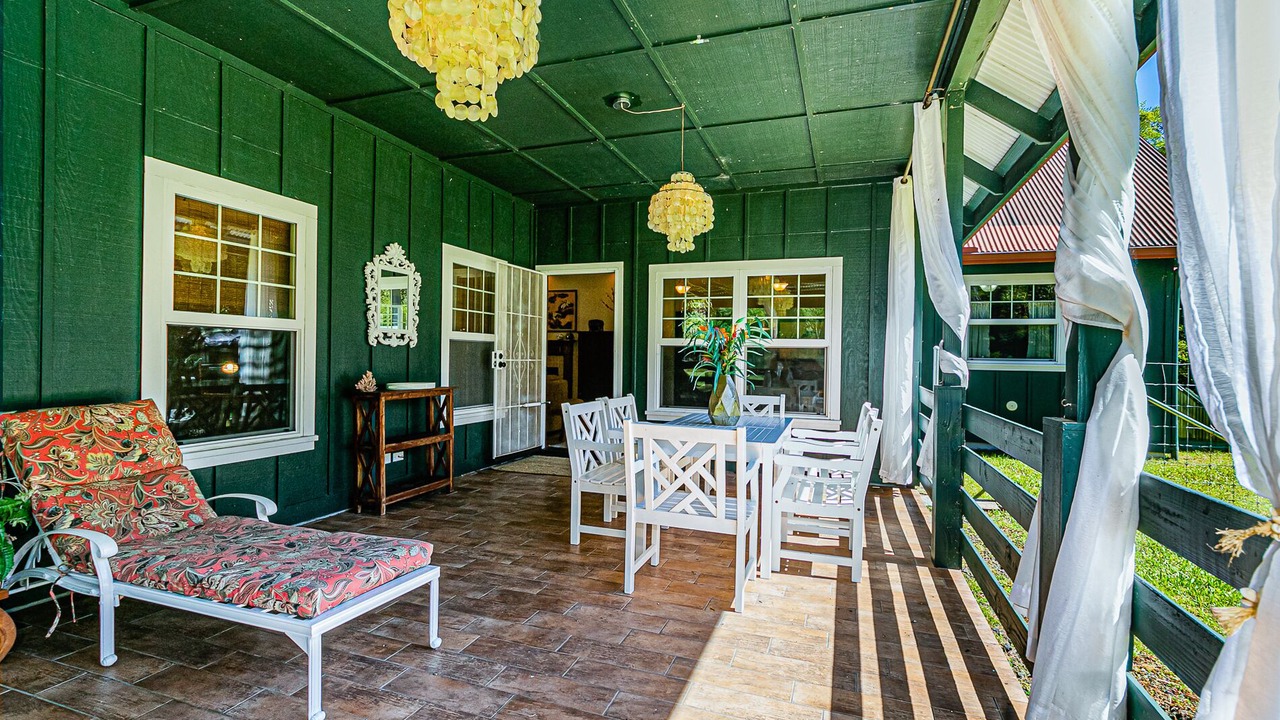 Photo of Outdoor in Royal Hawaiian Estates