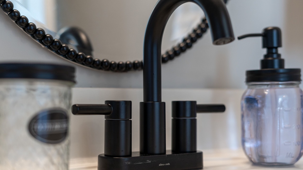 Photo of Bathroom in Piney Green