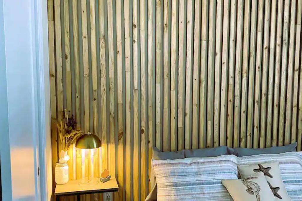 Photo of Bedroom in Issue