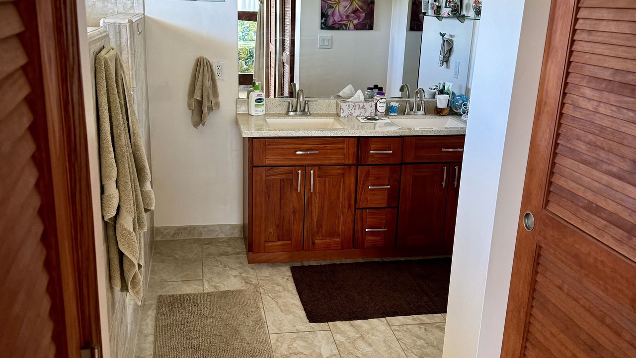 Photo of Bathroom in Kailua