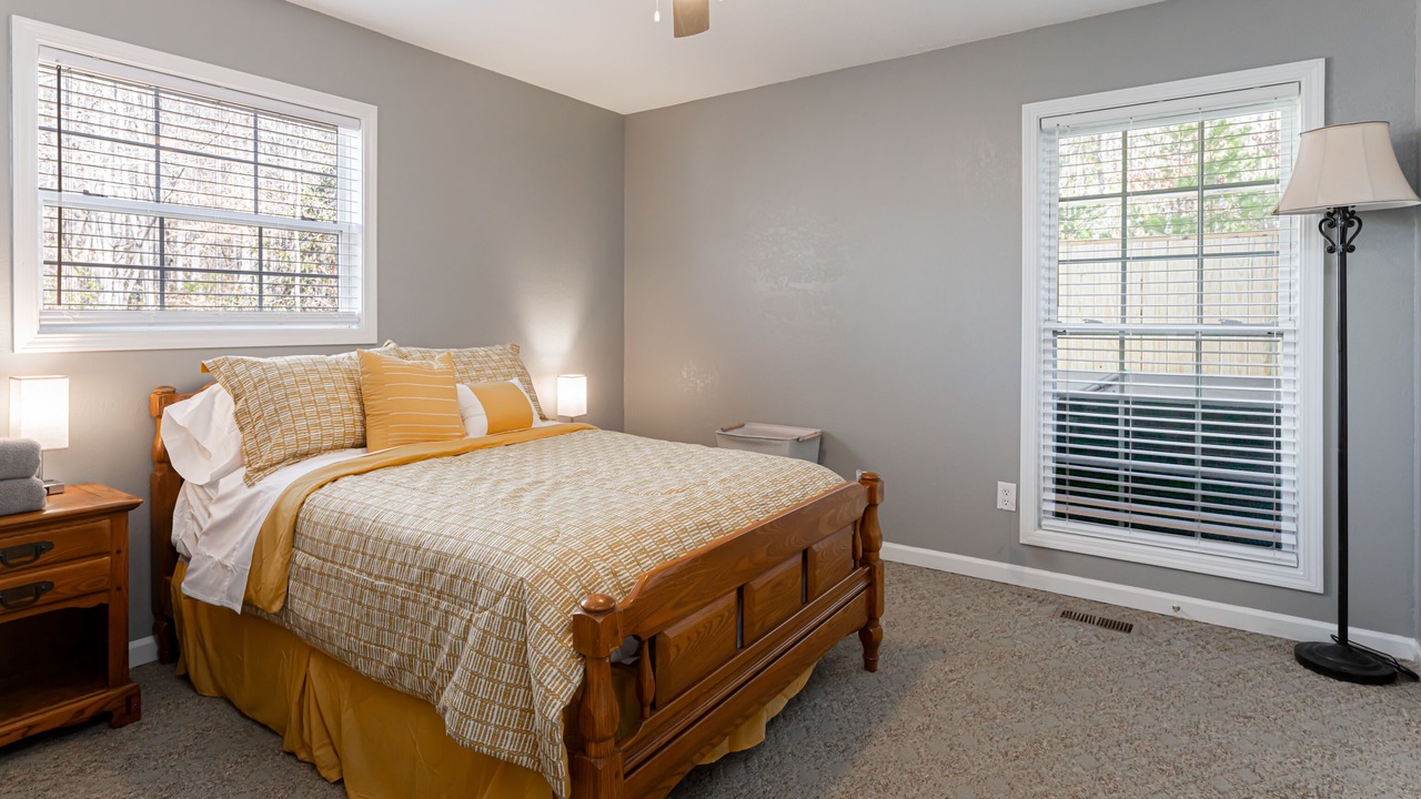 Photo of Bedroom in Horse Shoe