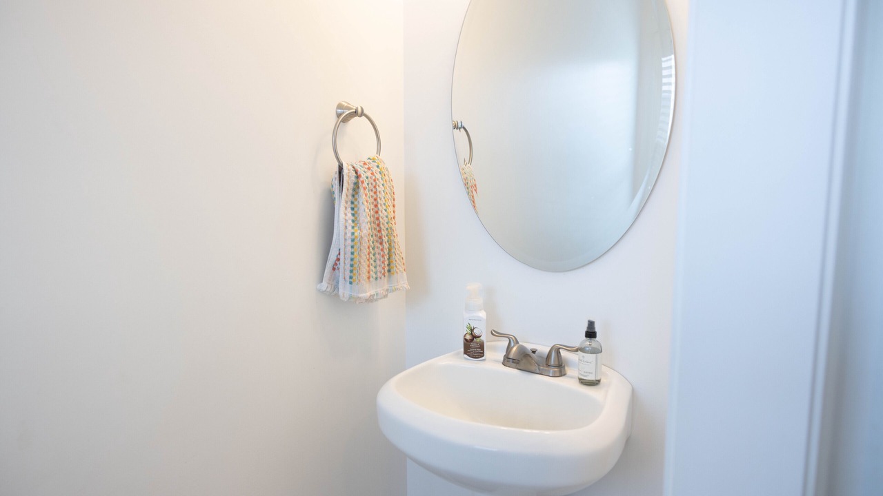 Photo of Bathroom in Kahuku