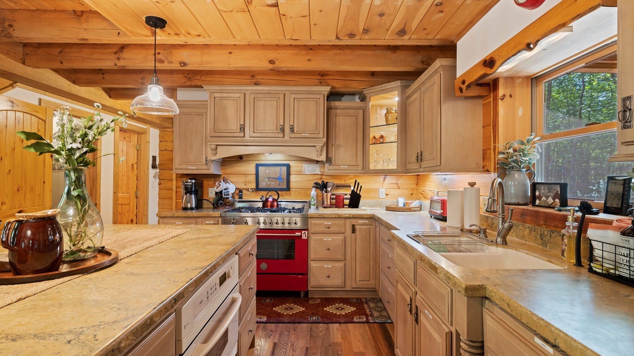 Photo of Kitchen in Lake Lure