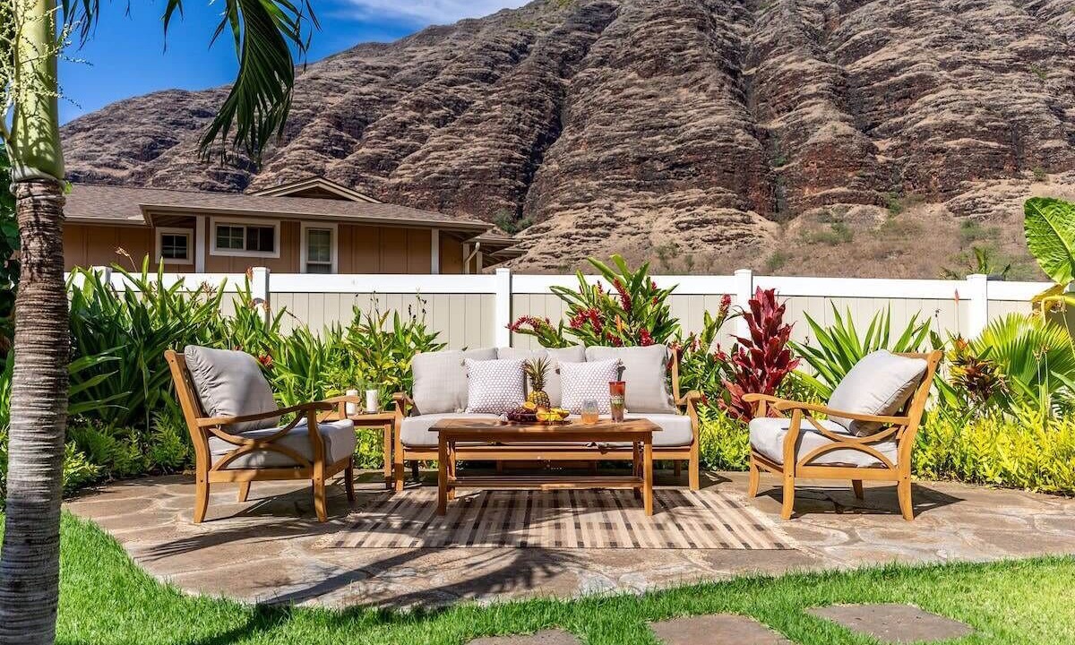 Photo of Patio Balcony in Makaha Valley
