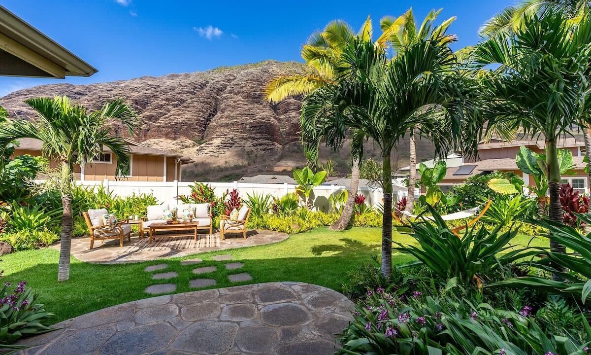Photo of Patio Balcony in Makaha Valley