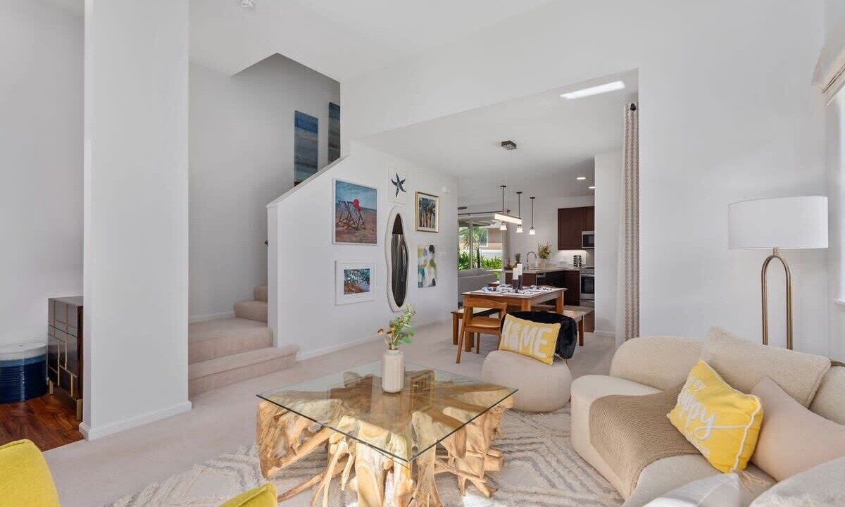 Photo of Livingroom in Makaha Valley