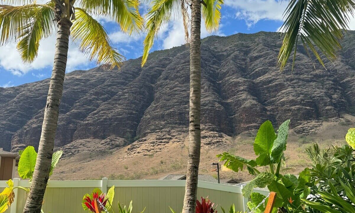 Photo of Outdoor in Makaha Valley