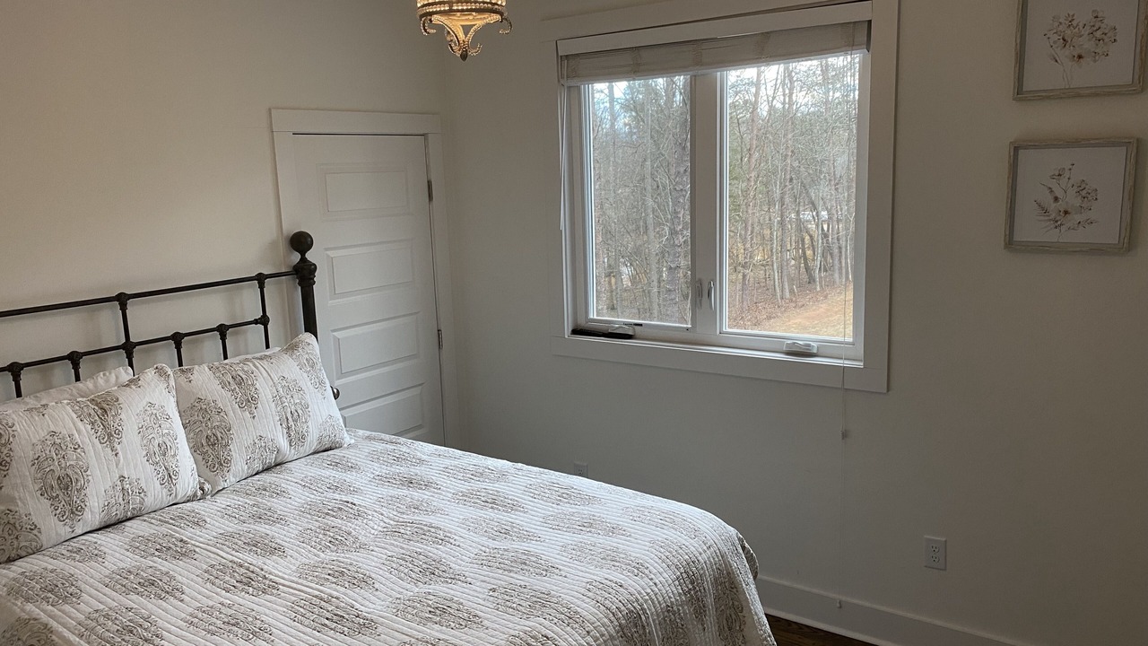 Photo of Bedroom in Mayhew
