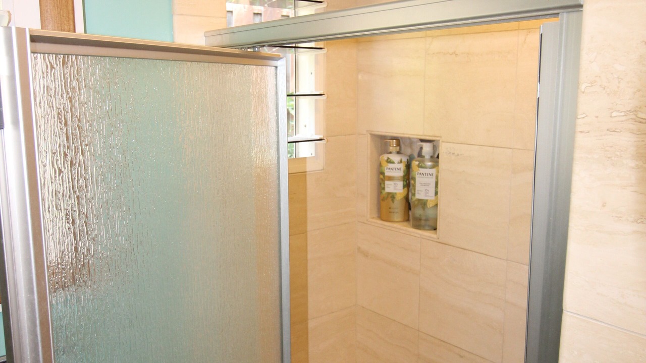 Photo of Bathroom in Kailua