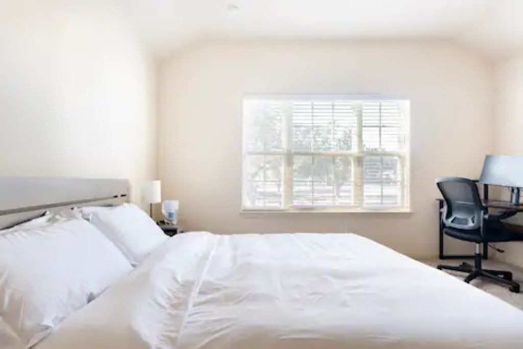Photo of Bedroom in Brushy Creek