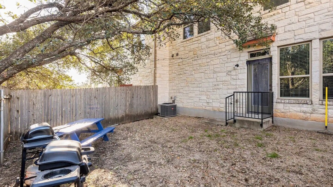 Photo of Patio Balcony in Brushy Creek