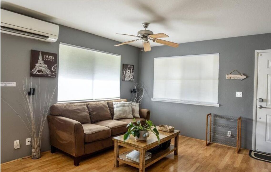 Photo of Livingroom in Village Park