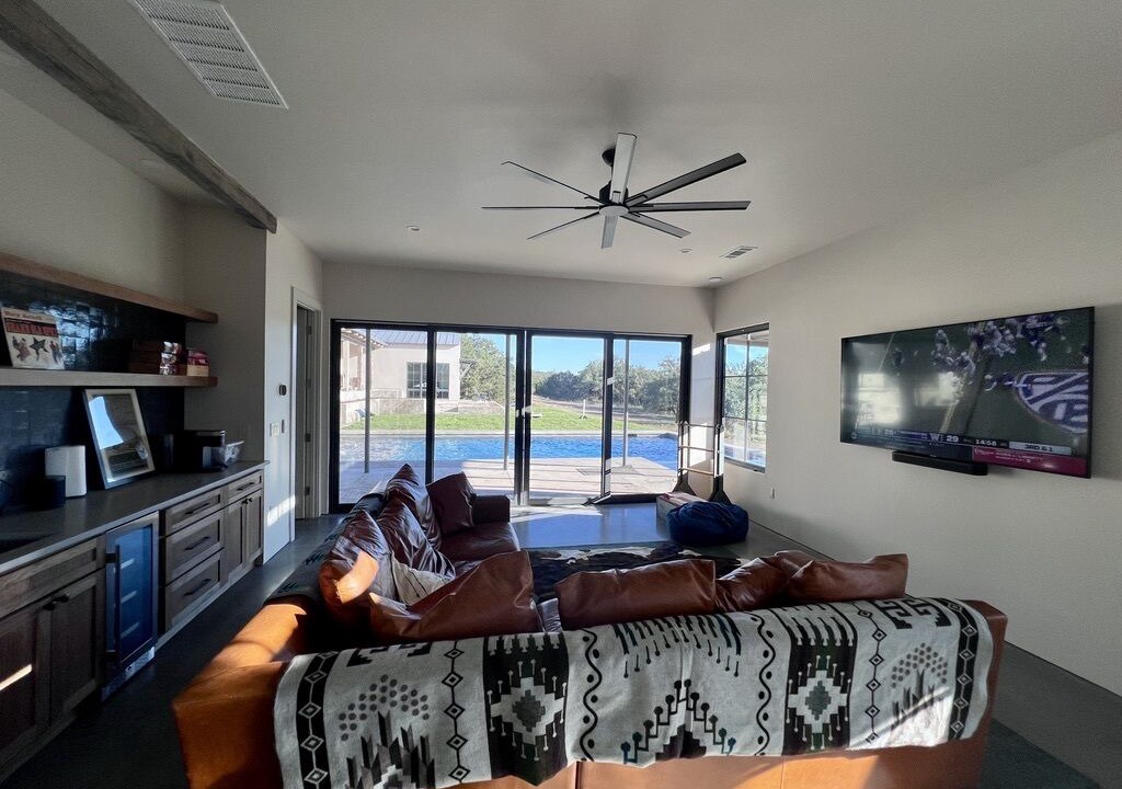 Photo of Livingroom in Johnson City