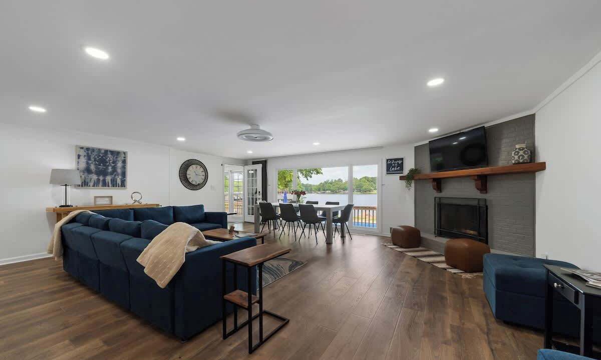 Photo of Livingroom in Hardwick