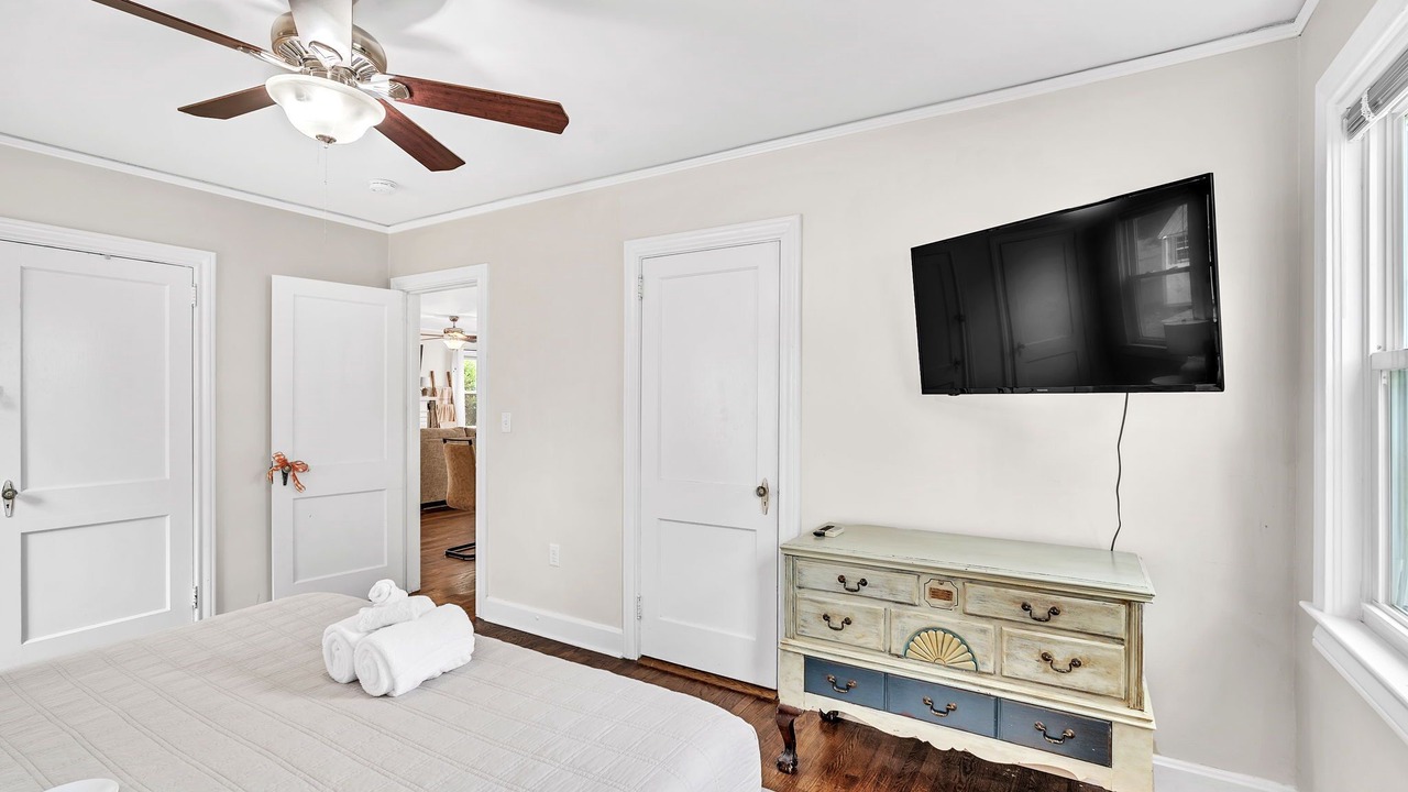 Photo of Bedroom in Sans Souci