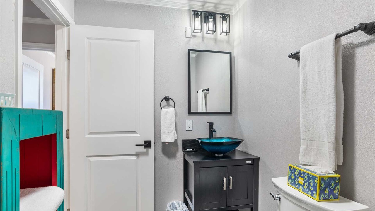 Photo of Bathroom in Bandera