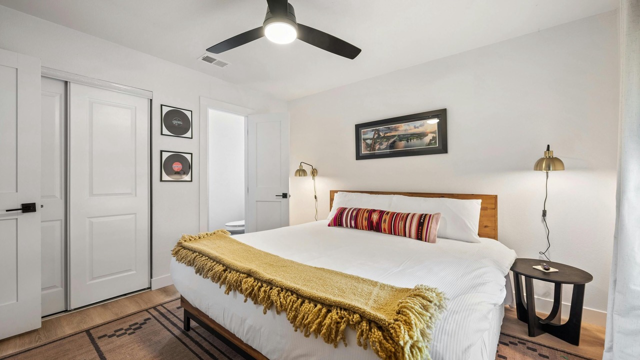 Photo of Bedroom in Barton Hills