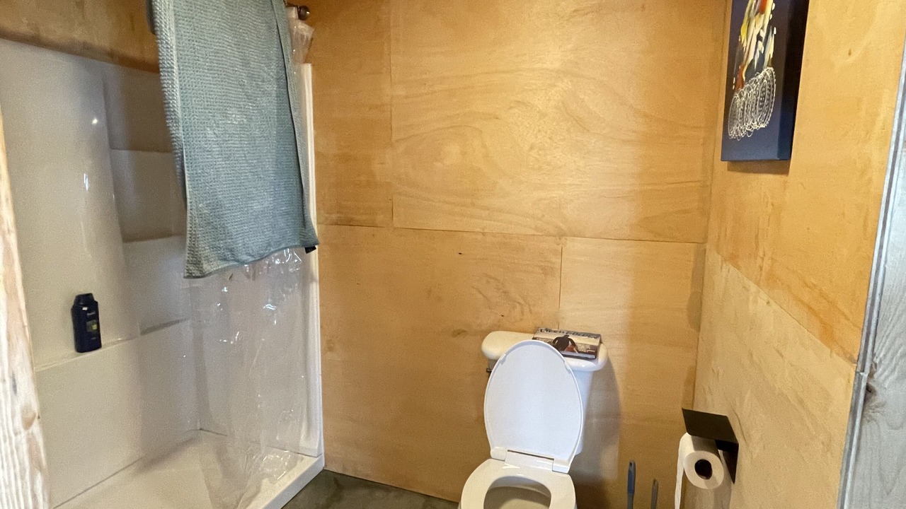 Photo of Bathroom in Lometa