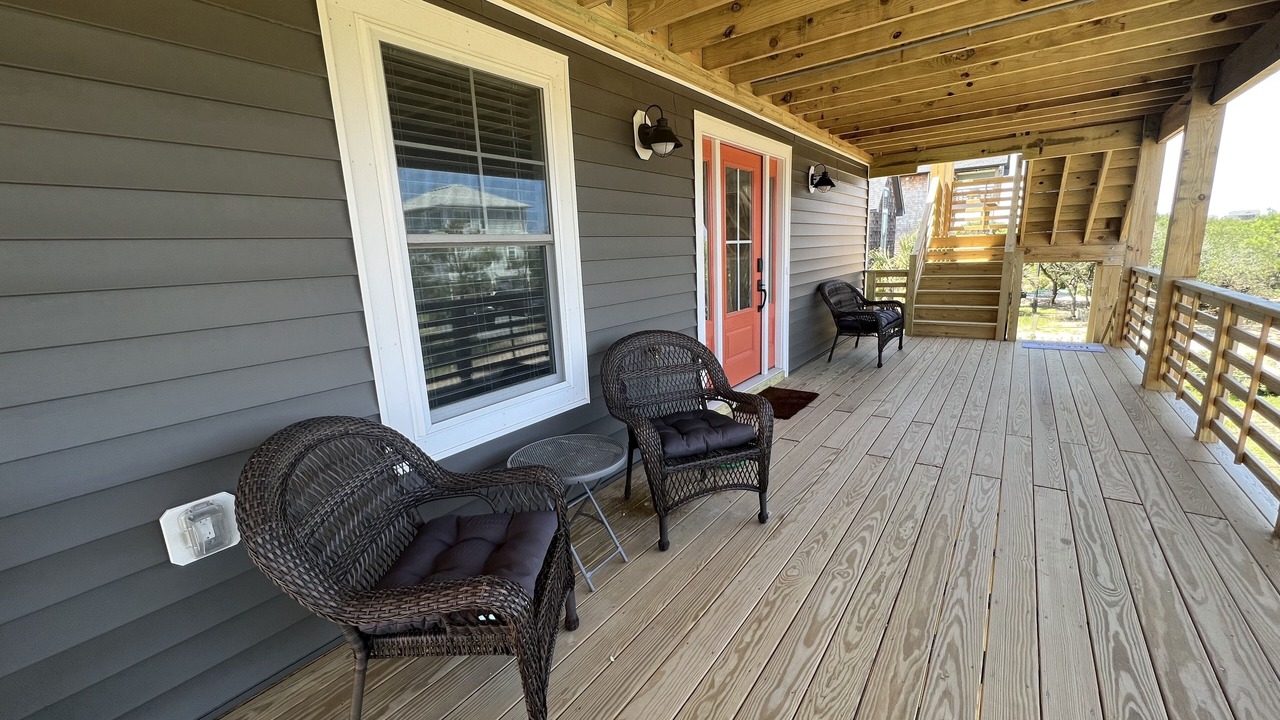 Photo of Patio Balcony in Carova Beach