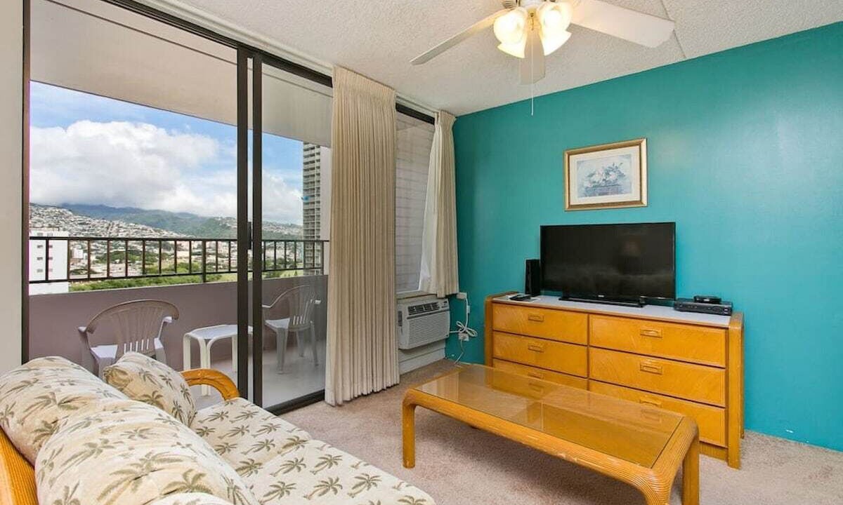 Photo of Bedroom in Diamond Head - Kapahulu - St. Louis