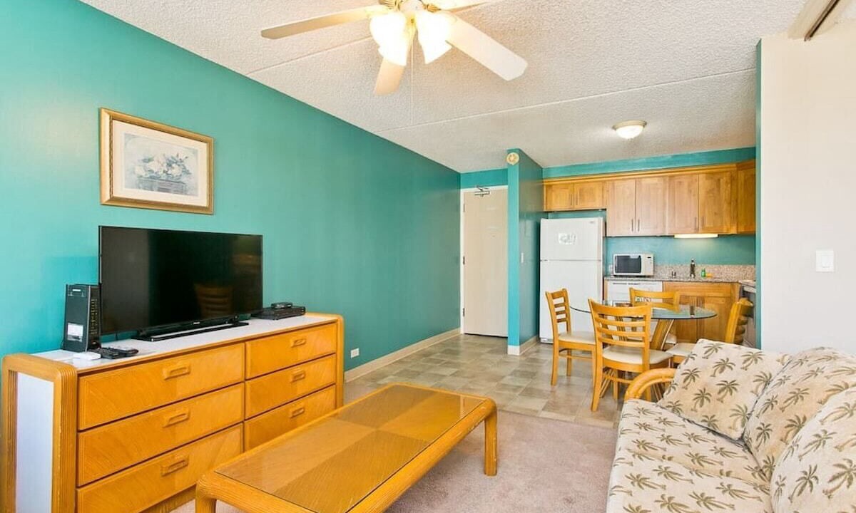 Photo of Bedroom in Diamond Head - Kapahulu - St. Louis