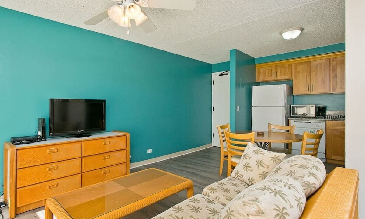 Photo of Bedroom in Diamond Head - Kapahulu - St. Louis