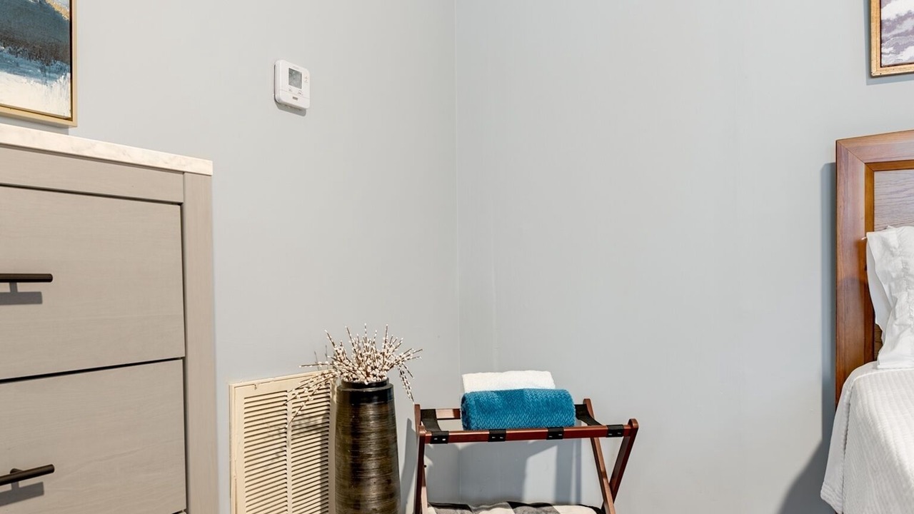 Photo of Bedroom in Downtown