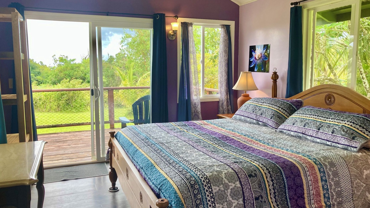 Photo of Bedroom in Pahoa