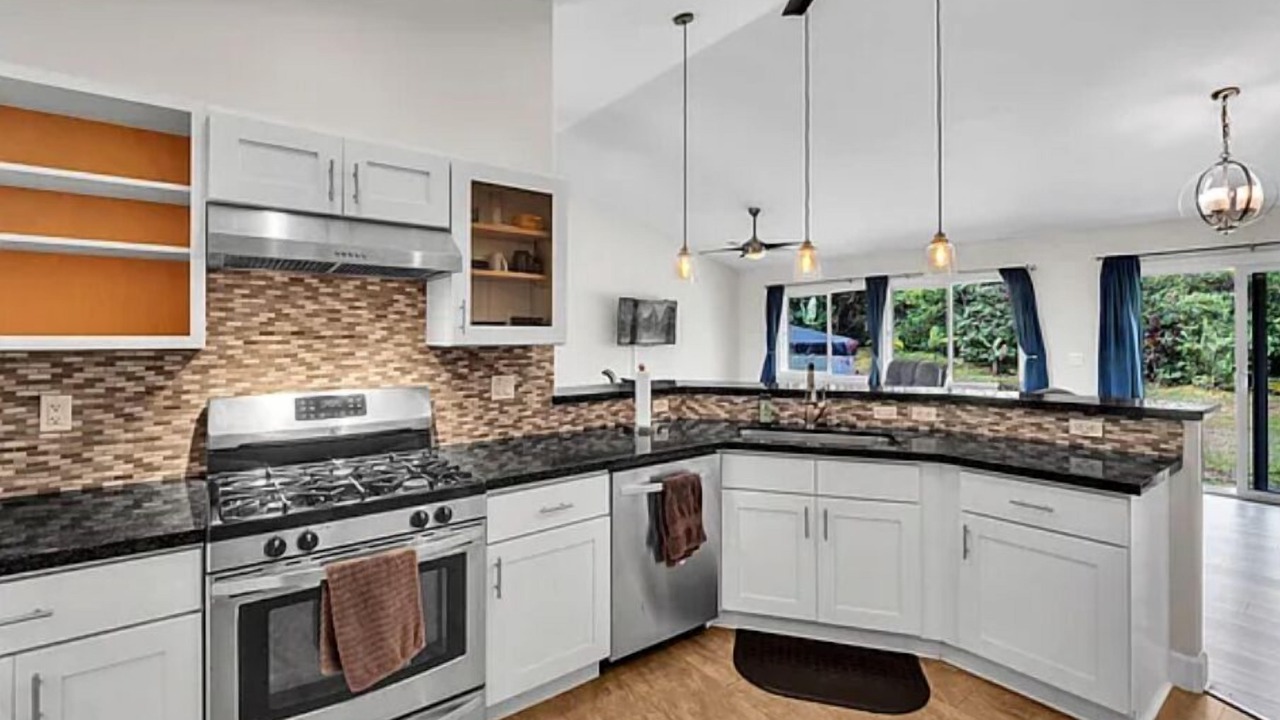 Photo of Kitchen in Keaau