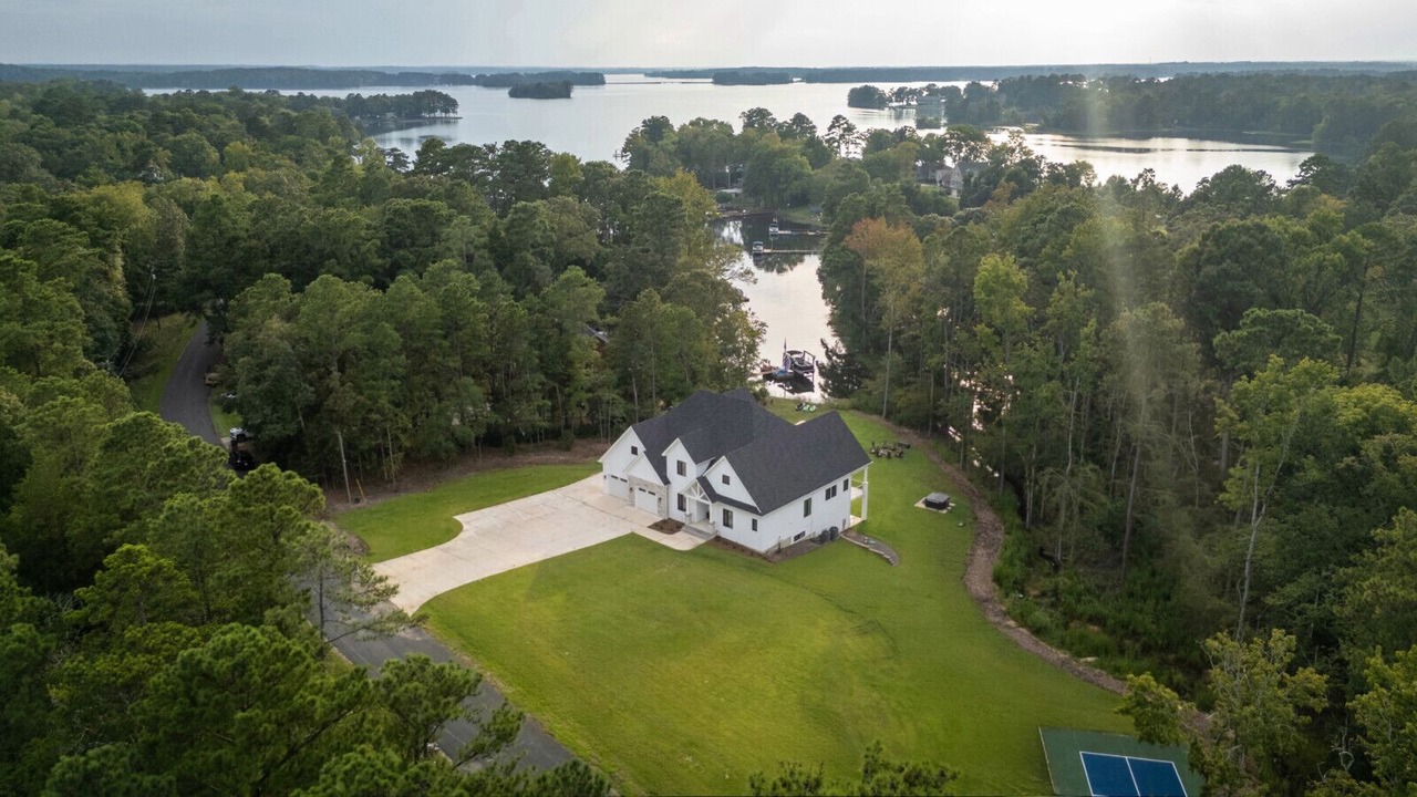 Photo of Outdoor in Chapin