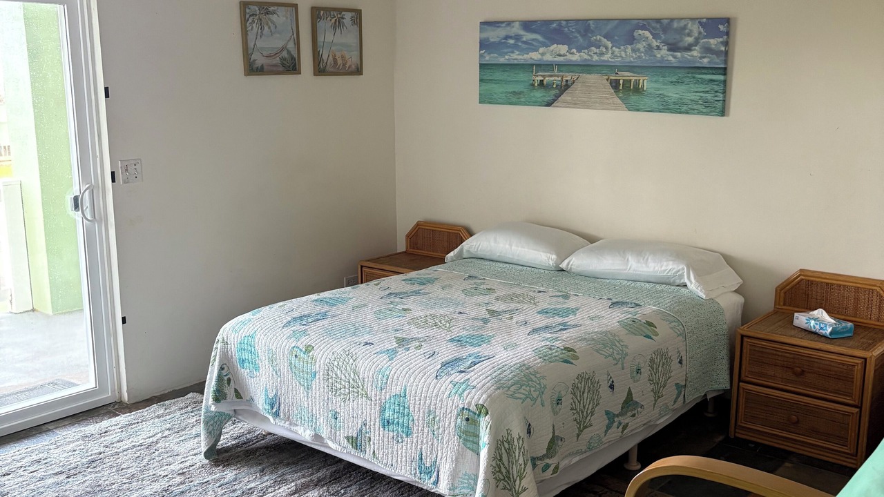 Photo of Bedroom in Ka'a'awa