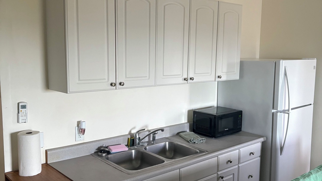 Photo of Kitchen in Ka'a'awa