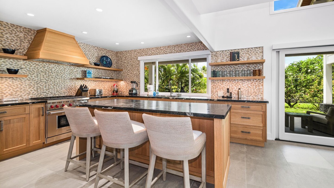 Photo of Kitchen in Historic Kailua Village