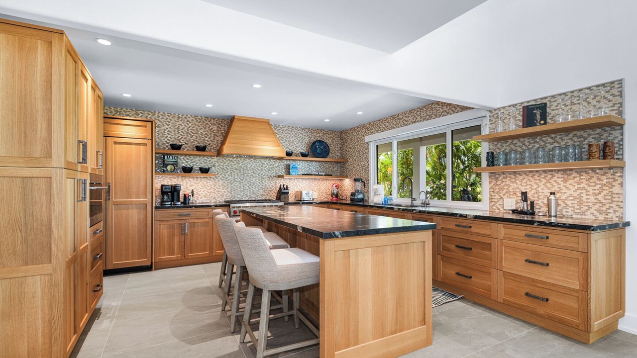 Photo of Kitchen in Historic Kailua Village