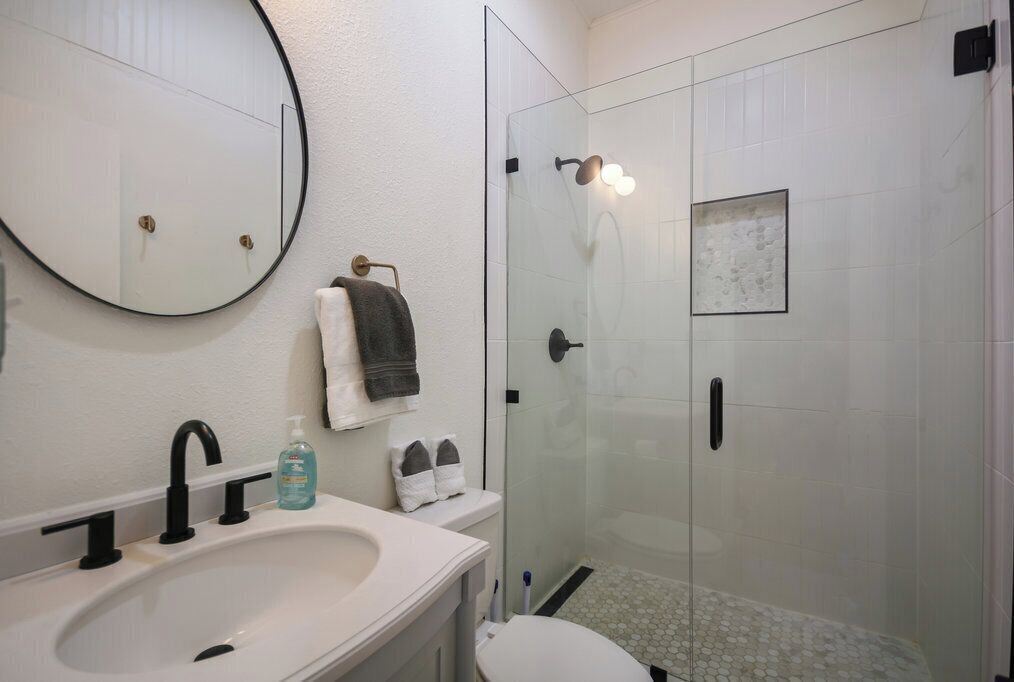 Photo of Bathroom in Burnet
