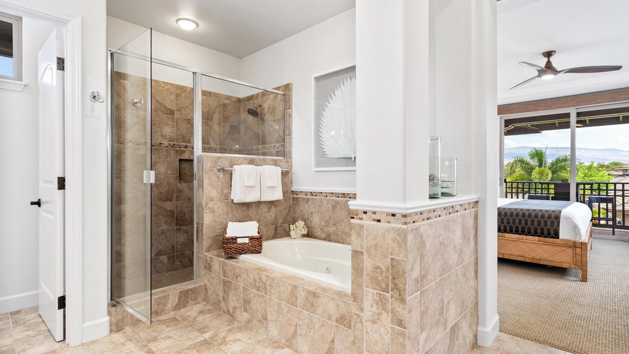 Photo of Bathroom in Kulalani