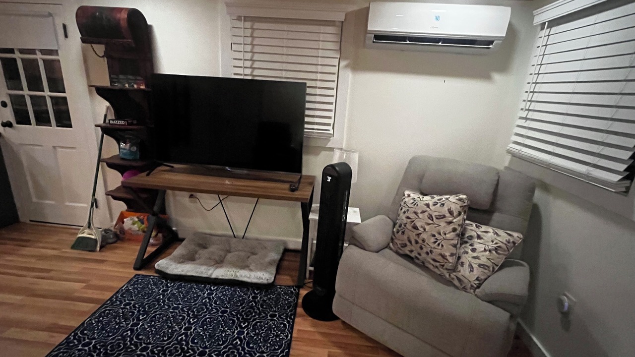 Photo of Livingroom in Tamassee