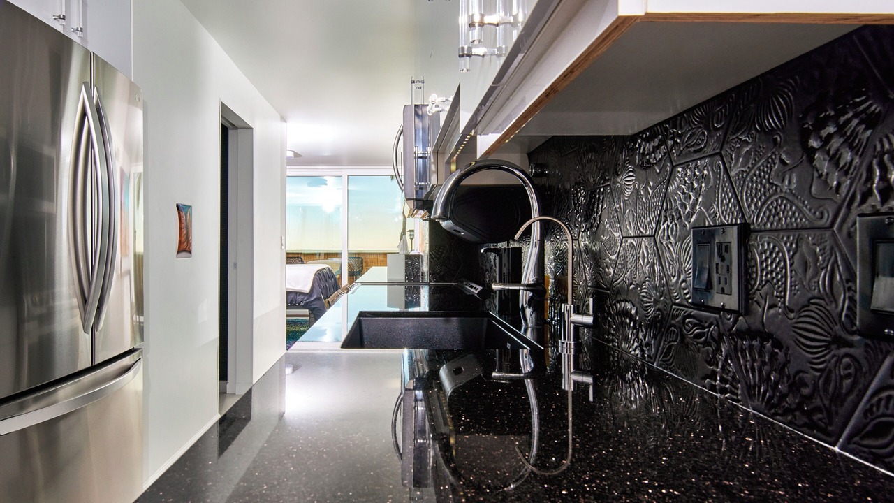 Photo of Kitchen in Makaha
