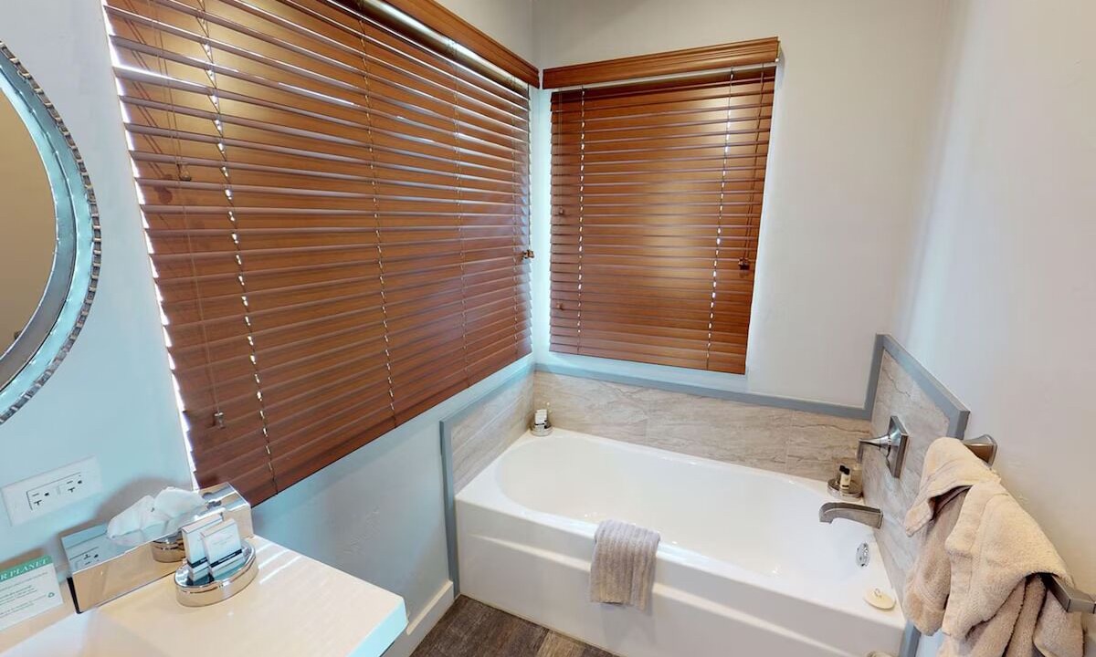 Photo of Bathroom in Kaunakakai