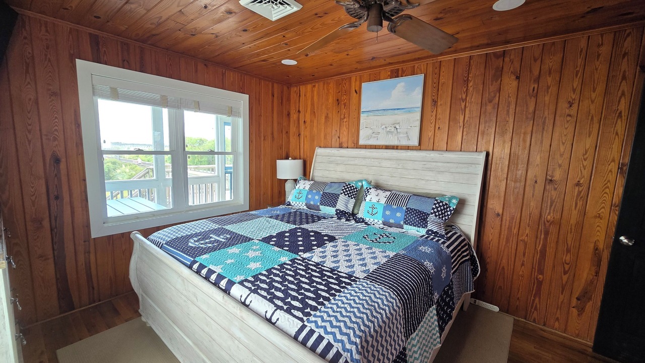 Photo of Bedroom in Sunset Beach