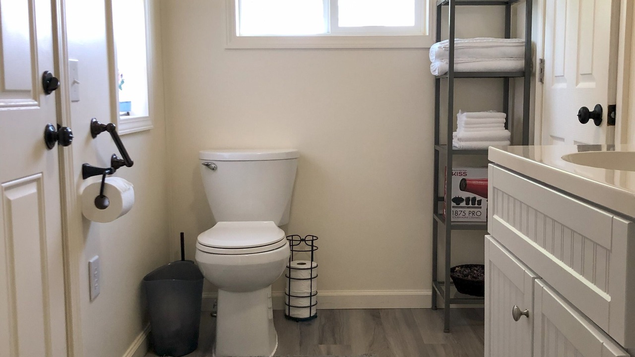 Photo of Bathroom in Woodlawn