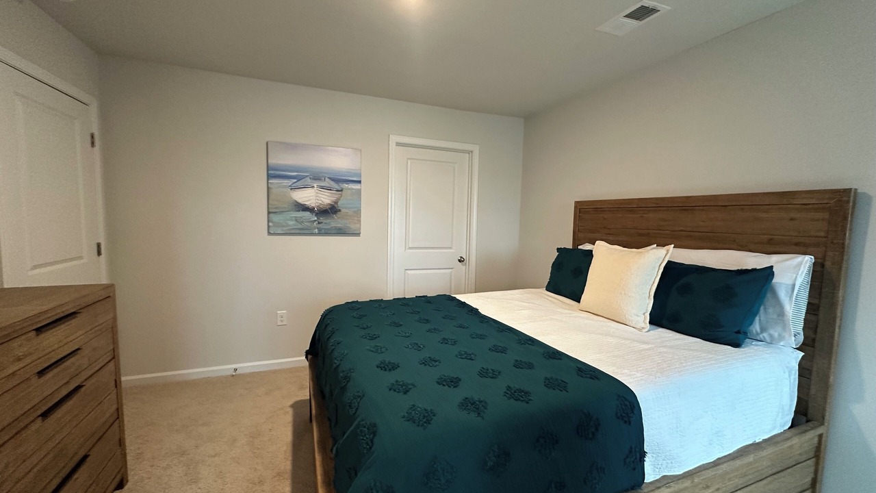 Photo of Bedroom in Peach Orchard