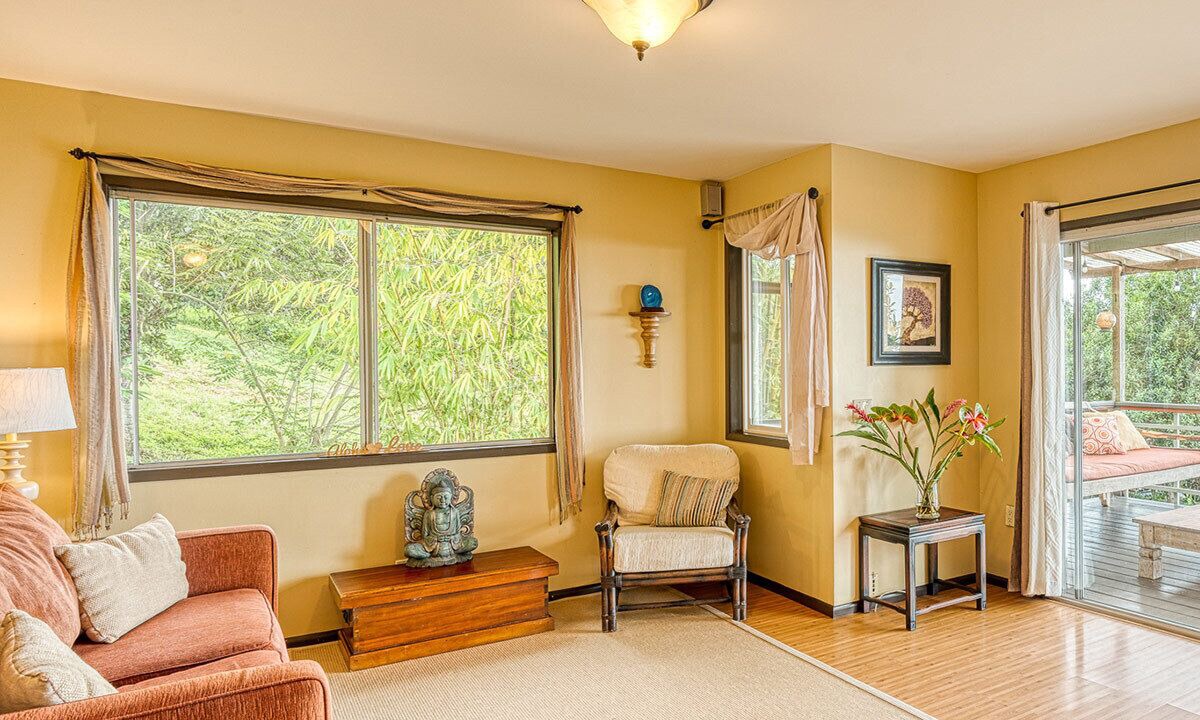 Photo of Livingroom in Honaunau-Napoopoo