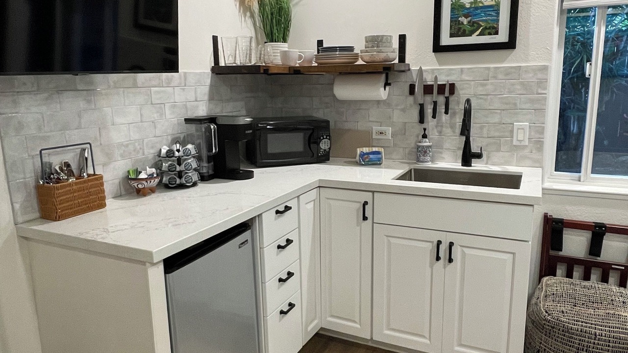 Photo of Kitchen in Haiku