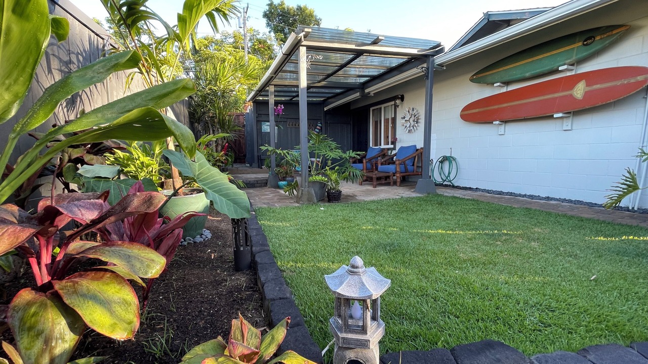 Photo of Patio Balcony in Haiku