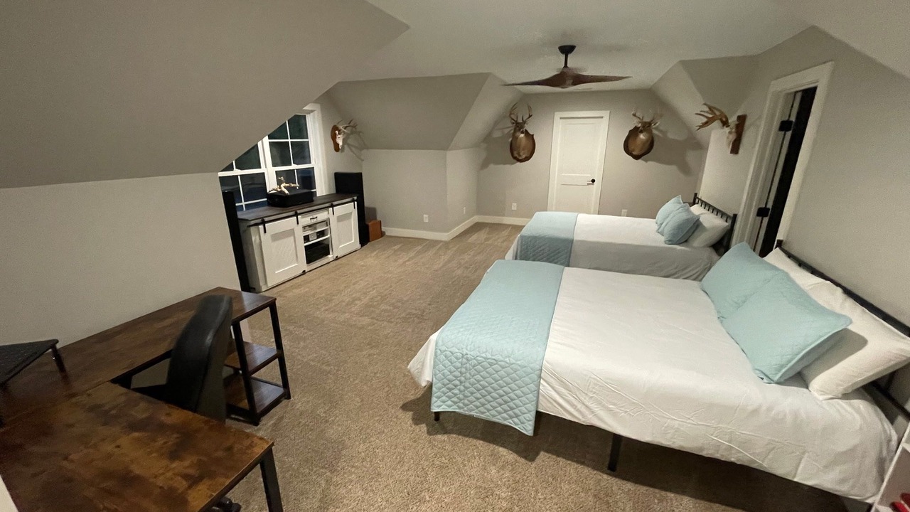 Photo of Bedroom in Seneca