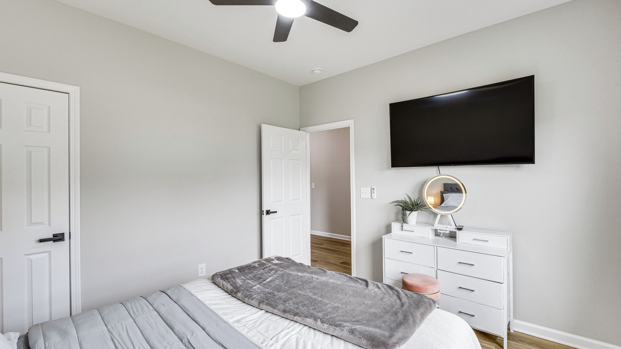 Photo of Bedroom in Lavonia